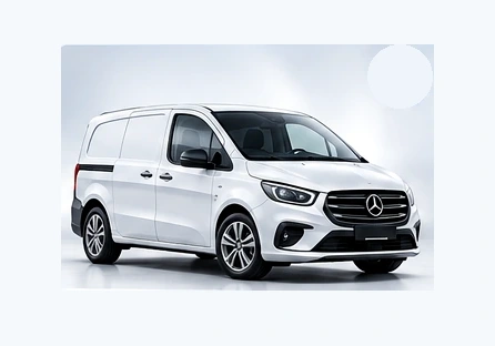 Witte compacte bestelauto volledig zichtbaar